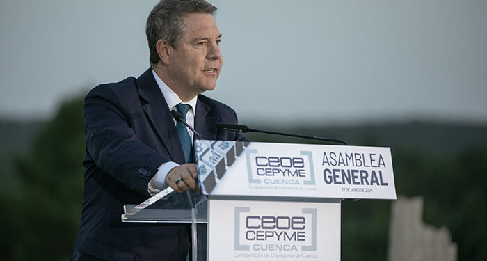 Page se compromete a apoyar la remodelación y modernización de Carretería