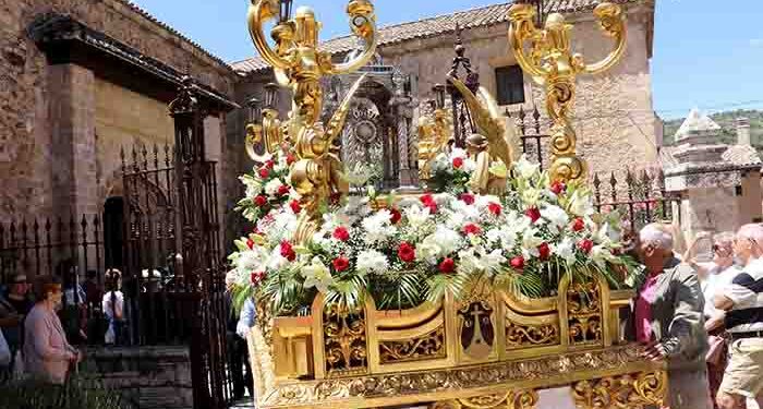 Pastrana celebra la fiesta del Corpus Christi