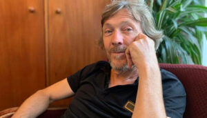 Presentación en la RACAL del último título del poeta José Iniesta