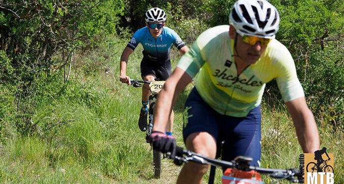 Víctor Lluch y Alba López, vencedores en la mina romana de Cueva del Hierro 1 Víctor Lluch y Alba López, vencedores en la mina romana de Cueva del Hierro