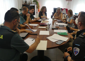 Villanueva de la Torre ultima el dispositivo especial de seguridad de sus próximas Fiestas con su Junta Local de Seguridad