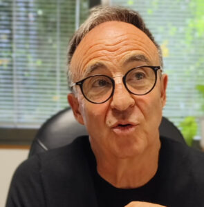 Entrevista. Santiago Yubero, director del Congreso Internacional “Leer, escribir y comprender en las fronteras del conocimiento líquido” 2 yubero