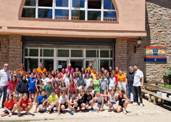 Abel Fresneda anima a los jóvenes de los campamentos de Fuente Las Tablas a aprovechar al máximo esta experiencia única Abel Fresneda anima a los jóvenes de los campamentos de Fuente Las Tablas a aprovechar al máximo esta experiencia única