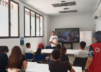 Aprender a escribir rap, juegos de mesa y deporte al aire libre entre las propuestas de verano de Cruz Roja Juventud de Cuenca para jóvenes e infancia