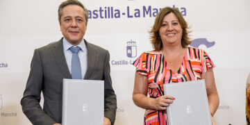Castilla-La Mancha y la EOI refuerzan su colaboración para formar a 1.300 personas y tutorizar el nacimiento de 360 proyectos de emprendimiento