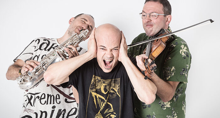 Celtas Cortos actuará en el Buero Vallejo a beneficio de ADEMGU 1 Celtas Cortos actuará en el Buero Vallejo a beneficio de ADEMGU