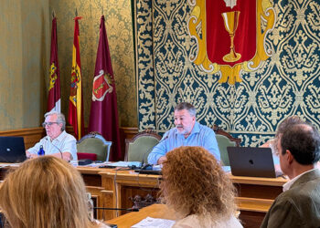 Dolz: “Estamos centrando nuestra acción en la transformación de la ciudad con obras, mantenimiento urbano e implantación de empresas” 5 Dolz “Estamos centrando nuestra acción en la transformación de la ciudad con obras, mantenimiento urbano e implantación de empresas”