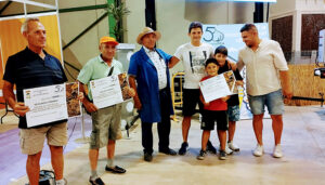 Domingo Guijarro arrasa en el Concurso de corte de ajo en Las Pedroñeras al lograr una cantidad de casi 60 kilogramos en sólo veinte minutos