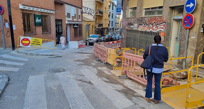 El PP afea a Dolz su falta de anticipación y planificación, y pide que se intervenga de manera urgente la calle Mateo Miguel Ayllón y aledaños