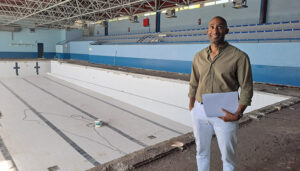 En marcha la reforma integral de la piscina cubierta Huerta de Lara con una inversión de cerca de 200.000 euros