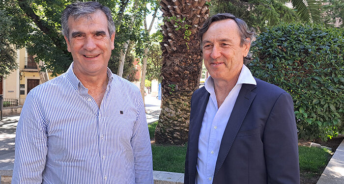 Román y Hernando resaltan la labor del PP en el Congreso para “tratar de evitar los chantajes a los que está sometido Sánchez por sus socios independentistas”