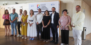 Guarinos felicita a los hosteleros y anima al sector a seguir mejorando en el III Foro de Hostelería