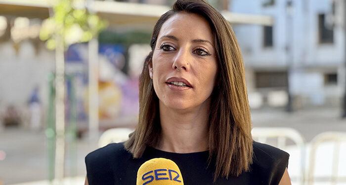 Guarinos “ha gestionado y planificado mal” las obras de Prim y San Esteban, “mintiendo a la hostelería y arruinando sus terrazas” 1 Guarinos “ha gestionado y planificado mal” las obras de Prim y San Esteban, “mintiendo a la hostelería y arruinando sus terrazas”