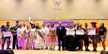 Guarinos participa en la celebración de las Fiestas Patrias de la comunidad peruana en Guadalajara