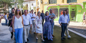 Inaugurada la remodelación de las plazas General Prim y San Esteban