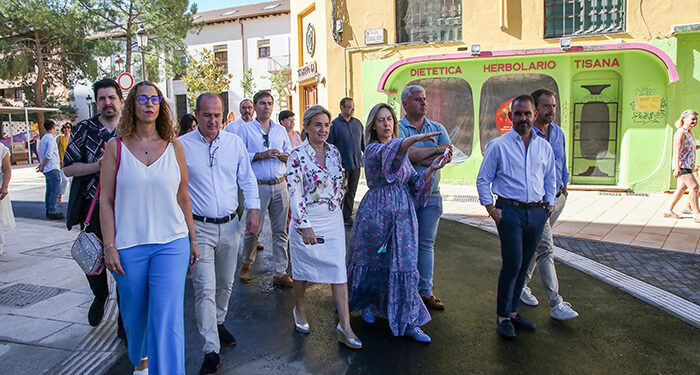 Inaugurada la remodelación de las plazas General Prim y San Esteban
