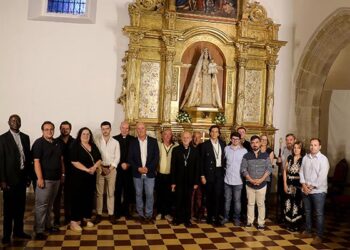 Inaugurada la sobresaliente restauración del retablo barroco de Almonacid