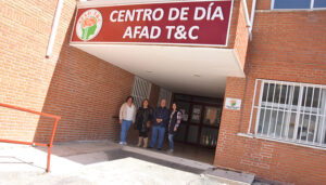 La Diputación colabora con 10.000 euros con AFAD Tarancón para la compra de un vehículo adaptado para los usuarios