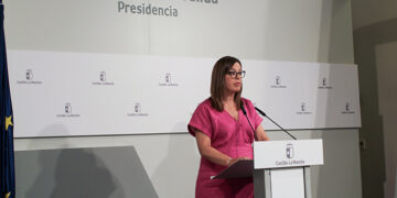 La Junta afianza el servicio de bibliobús con el objetivo de acercar la lectura a casi el 100 por cien de la ciudadanía de la región