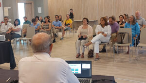 La Junta apuesta por el trabajo en red para impulsar el emprendimiento y la innovación con una jornada de formación