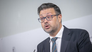 La Junta empezará a financiar la gratuidad de plazas en la etapa de 2 a 3 años a partir del próximo curso escolar