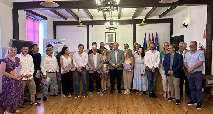 La Junta impulsa junto a FADETA doce nuevos contratos de ayuda a emprendedores que tendrán casi un millón de euros de inversión