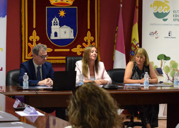 ¿Sabes para que sirve el nuevo contenedor marrón? En Cuenca empiezan a explicarlo ¿Sabes para que sirve el nuevo contenedor marrón? En Cuenca empiezan a explicarlo