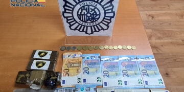 La Policía Nacional detiene a dos menores de edad en Guadalajara con 474 gramos de hachís y 200 euros en efectivo
