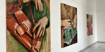 La Sala Iberia acoge la exposición ‘Bolsos y tacones a juego’ del artista Antonio Ovejero