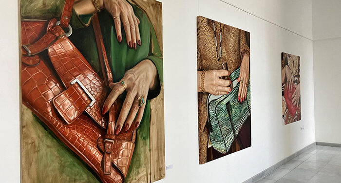 La Sala Iberia acoge la exposición ‘Bolsos y tacones a juego’ del artista Antonio Ovejero 1 La Sala Iberia acoge la exposición ‘Bolsos y tacones a juego’ del artista Antonio Ovejero