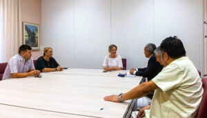 La alcaldesa se reúne con la Asociación de Peruanos residentes en Guadalajara, ASPERGU