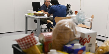 La campaña «Ningún hogar sin alimentos» recauda casi 12.000 euros en Cuenca