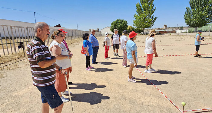 La final de los juegos populares y de mesa reúne a cerca de un centenar de participantes en Los Hinojosos 1 La final de los juegos populares y de mesa reúne a cerca de un centenar de participantes en Los Hinojosos