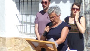 La subdelegada del Gobierno de España asiste a la colocación del primer ‘Stolpersteine’ en Cuenca