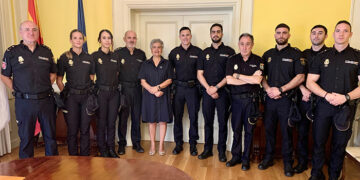 La subdelegada del Gobierno en Cuenca recibe a los nuevos agentes en prácticas de la Policía Nacional