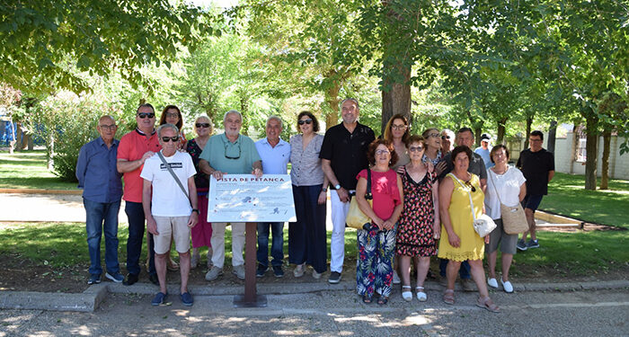 López Carrizo inaugura una pista de petanca en el Parque de “Las Rejas”