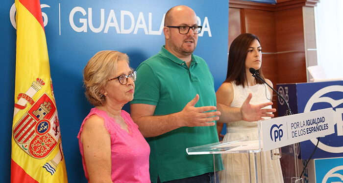 Los senadores del PP resaltan el “intenso trabajo” en defensa del interés de Guadalajara y como “dique de contención de las nefastas políticas de Sánchez” 1 Los senadores del PP resaltan el “intenso trabajo” en defensa del interés de Guadalajara y como “dique de contención de las nefastas políticas de Sánchez”