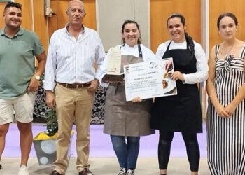 María Luisa de la Torre, del Restaurante Retama de Ciudad Real, gana el XIV Concurso Nacional de Cocina ‘Ajo Morado Las Pedroñeras’