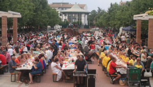 Más de 1.100 raciones repartidas en el Día de la Tortilla 2024 en las Fiestas de Cabanillas