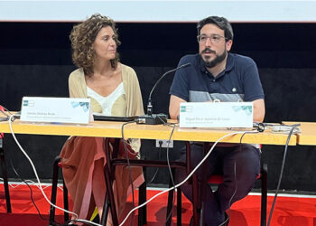 Más de 130 personas asisten al curso de verano de la UNED en Azuqueca “Trauma, crianza y terapia”