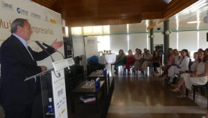 Más de ochenta empresarias de la región visibilizan en Cuenca el papel de las mujeres en el ámbito del liderazgo en el II Foro regional organizado por CECAM