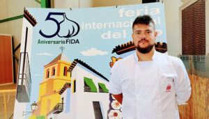 Ojero señala que “el ajo morado de Las Pedroñeras es un producto indispensable en la cocina” que debería utilizar todo el mundo