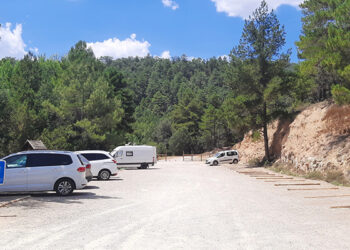 Se intensifican las medidas de regulación de acceso de vehículos y vigilancia en el Parque Natural del Alto Tajo
