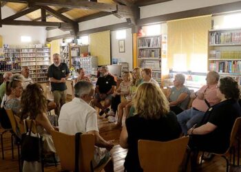 Tercer encuentro de los clubes de lectura de Galápagos y Fuentenovilla, esta vez en la villa alcarreña