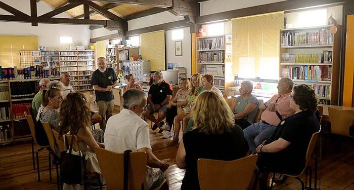Tercer encuentro de los clubes de lectura de Galápagos y Fuentenovilla, esta vez en la villa alcarreña