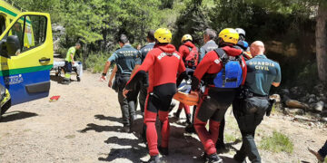 Trasladada al Hospital de Cuenca una mujer de 50 años tras caerse haciendo una ruta en el Ventano del Diablo