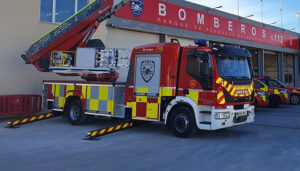 Vehículo bomberos CEIS