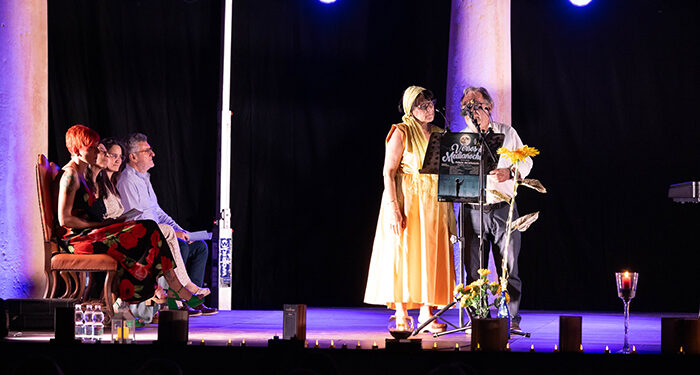 “Versos a Medianoche” cumple con su cita con los poetas de Guadalajara en el Palacio del Infantado 1 “Versos a Medianoche” cumple con su cita con los poetas de Guadalajara en el Palacio del Infantado