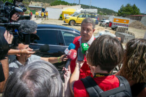 García-Page en el incendio forestal de Valverdejo: " tengo que destacar el esfuerzo y los grandes recursos con los que contamos" 3 page rueda de | Liberal de Castilla