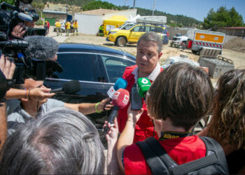 Page en el incendio forestal de Valverdejo: " Tengo que destacar el esfuerzo y los grandes recursos con los que contamos" 1 Page en el incendio forestal de Valverdejo: » Tengo que destacar el esfuerzo y los grandes recursos con los que contamos»